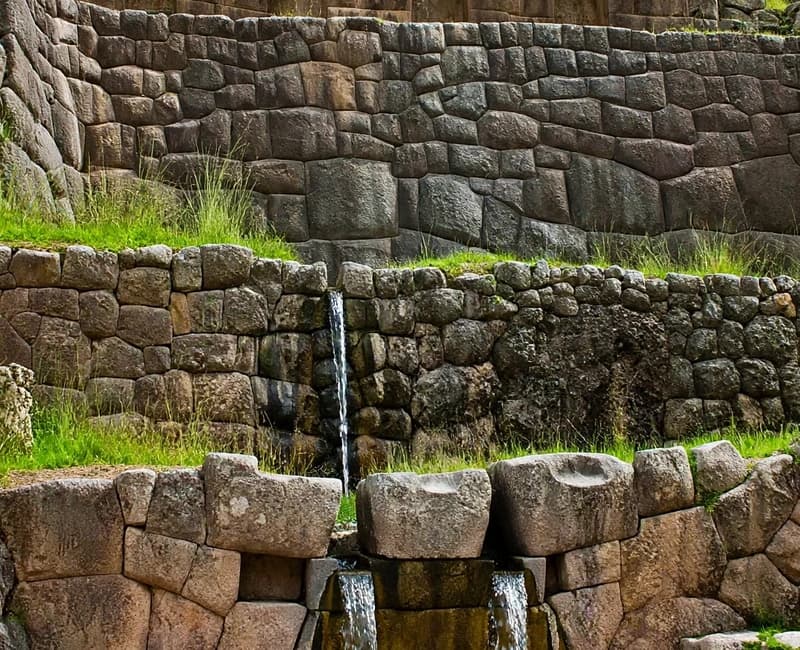 Tambomachay baños del Inca