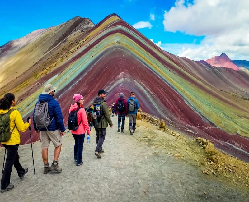Palcoyoc: la montaña de colores sin multitudes
